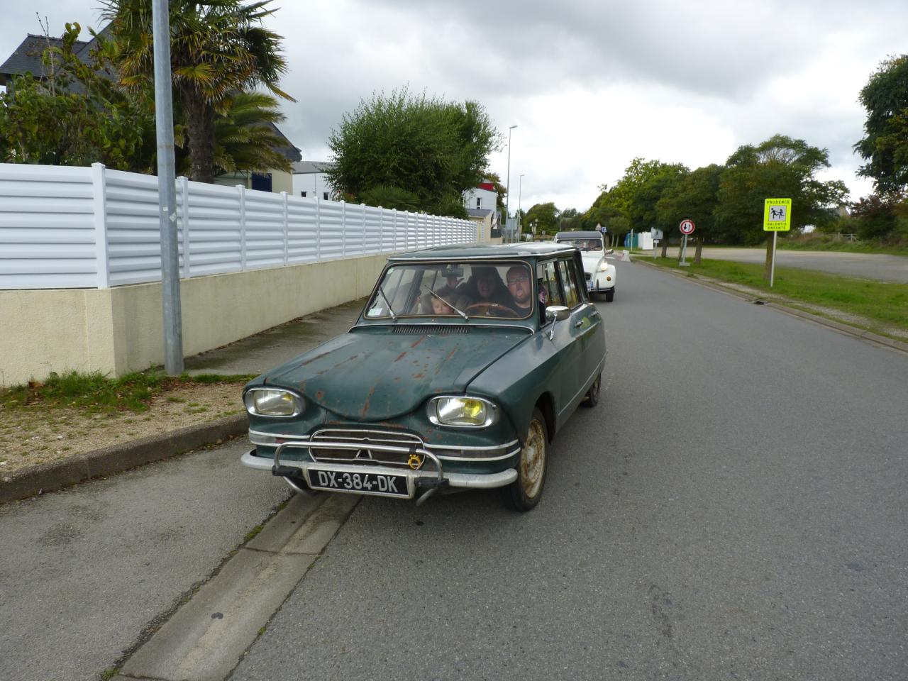 P1080237
